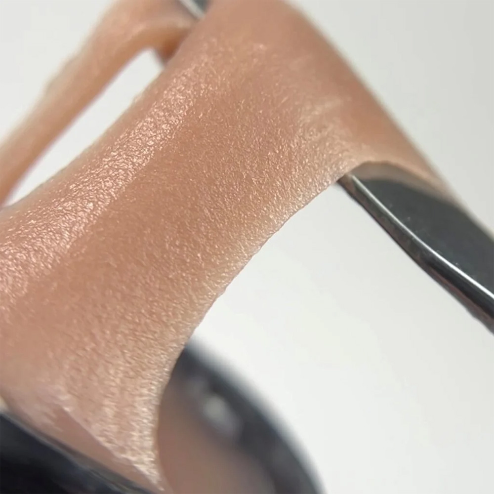 halbtransparenter PolyGel