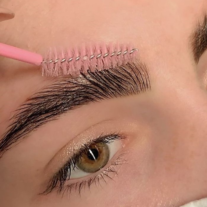 результат ламинирования бровей