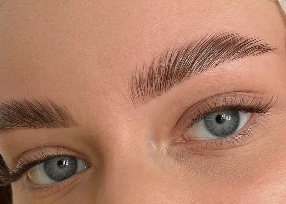 красивое ламинирование бровей