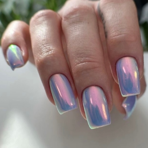 holographic nails with color shift