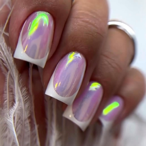 shimmering nails with holographic effect