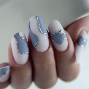 Beliebte Nageldekorationen