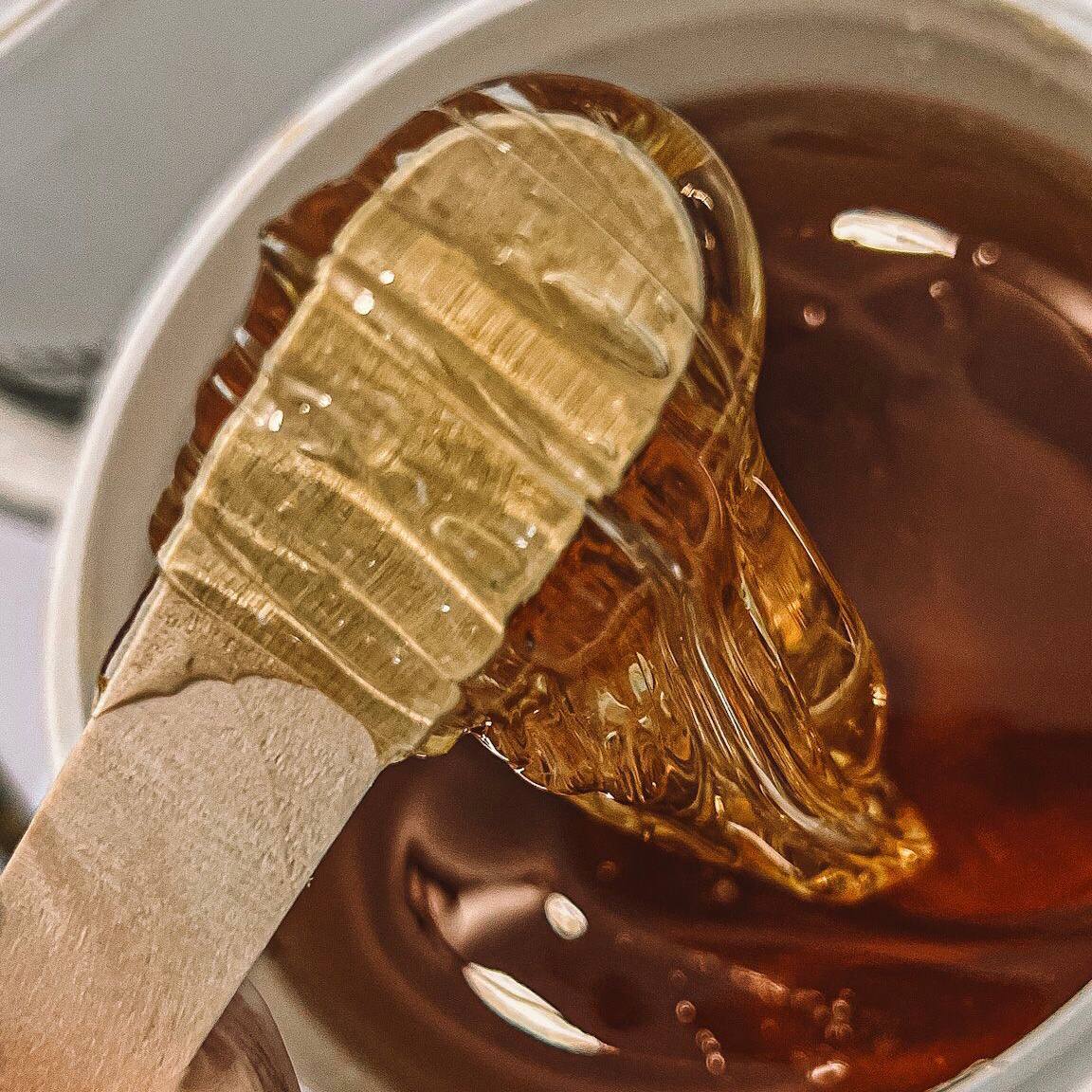 Wie Sie sich richtig auf die Haarentfernung mit Wachs vorbereiten