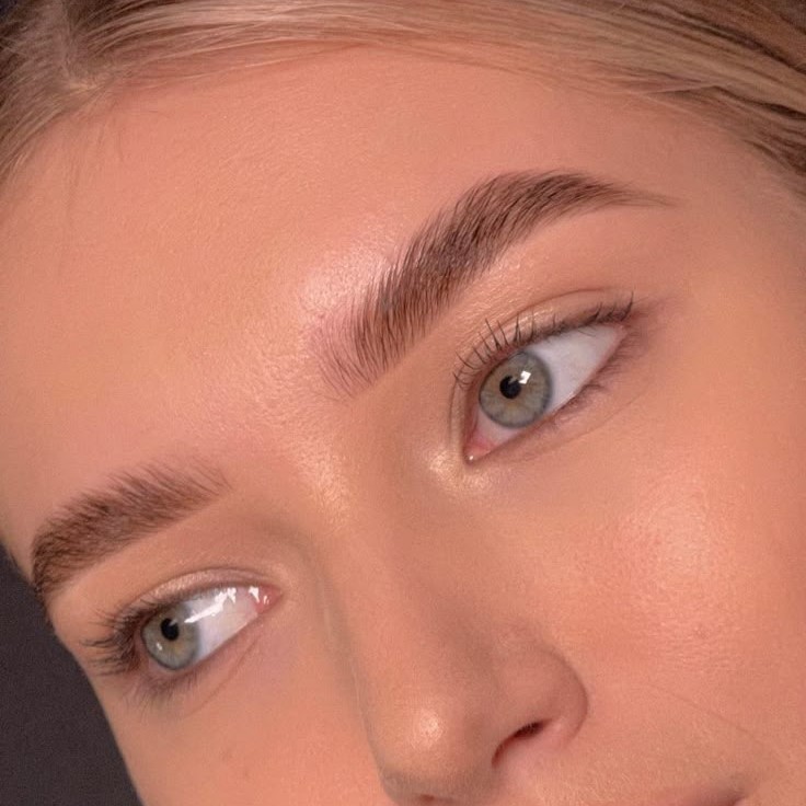 ламинирование бровей