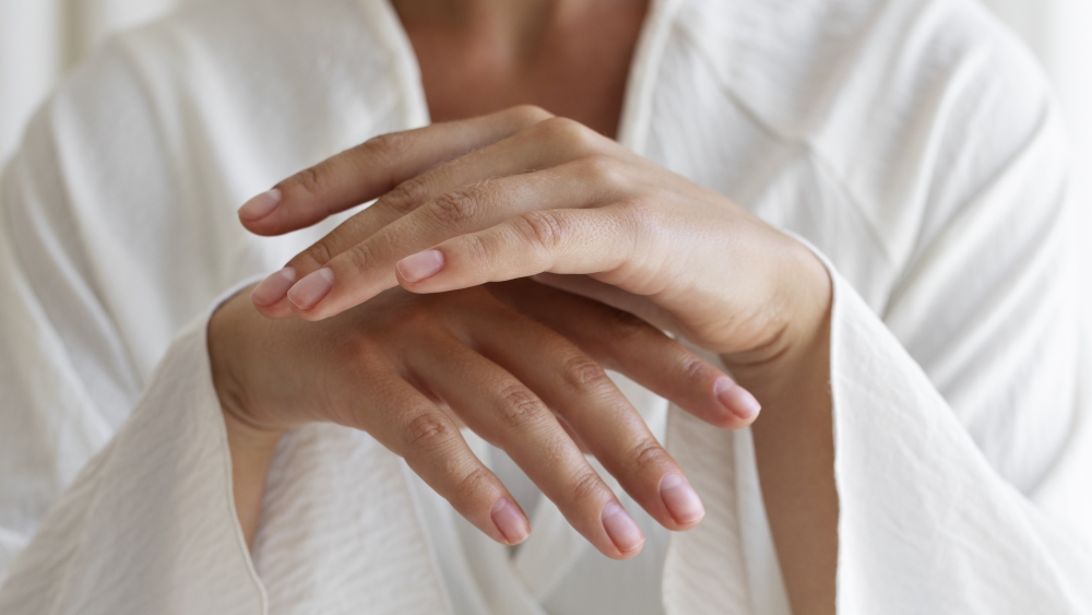 Безопасное снятие гель-лака в домашних условиях